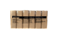  Hier ist ein Alt-Text für die RUF Briketts:  Verpackte RUF Hartholz-Briketts (10 kg) mit rotem Etikett, ideal für effiziente und nachhaltige Wärme.